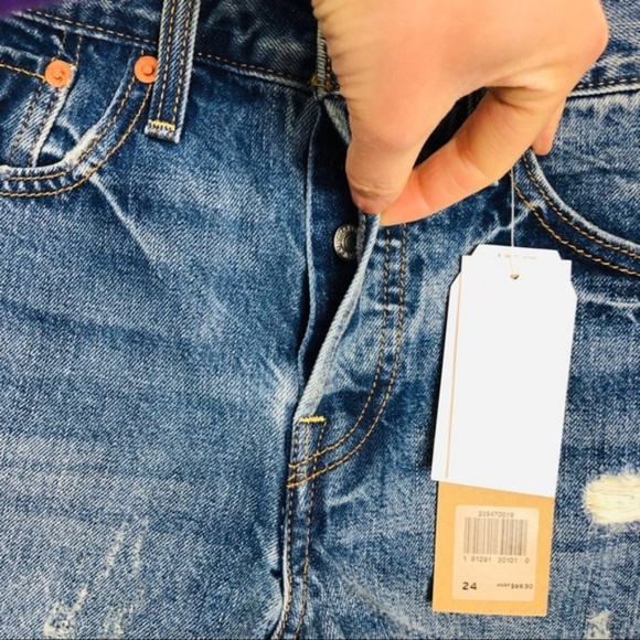 Levi High Rise Button Down Shorts - Picture 5 of 5